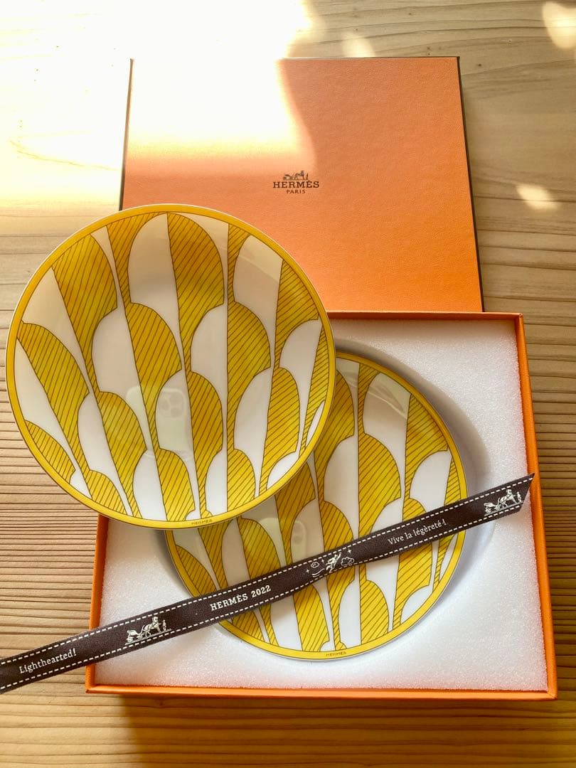 HERMES エルメスパンプレート　ソレイユドゥエルメス2枚