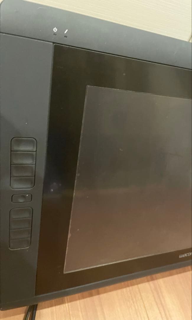 Cintiq 22HD DTK-2200/K1 液晶ペンタブレット wacom