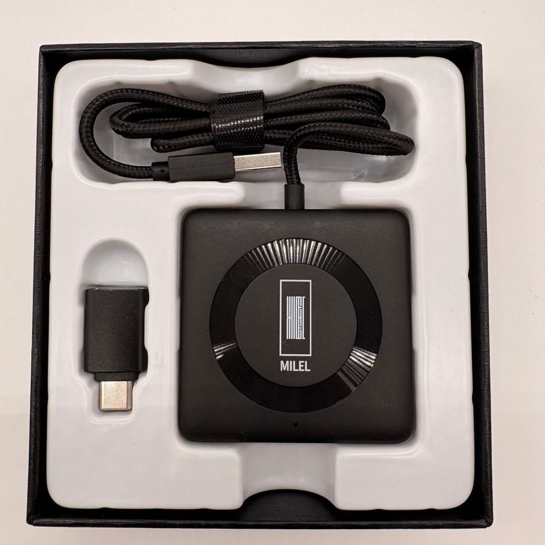 MILEL AD1 ワイヤレスApple CarPlayアダプターの出品です。