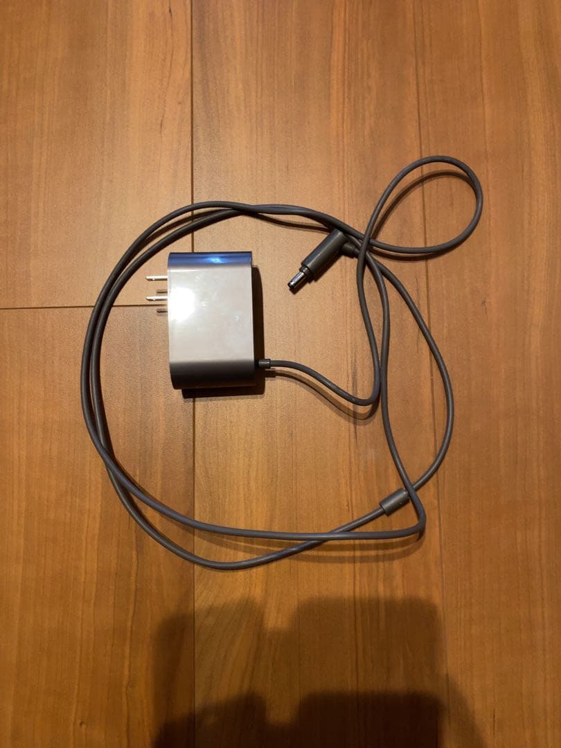 ダイソンDyson　V7 fluffy　ハンディクリーナー　ソフトローラー