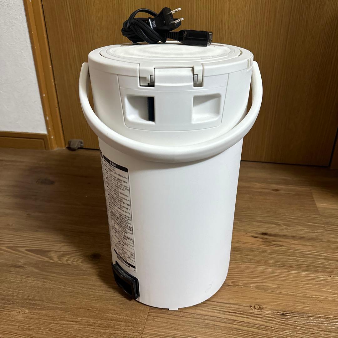 置き型加湿器 4L ZOJIRUSHI EE-DB50