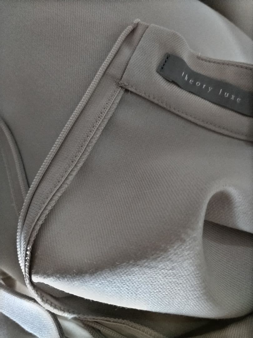 theory luxe 24FW スタンドカラーブラウス