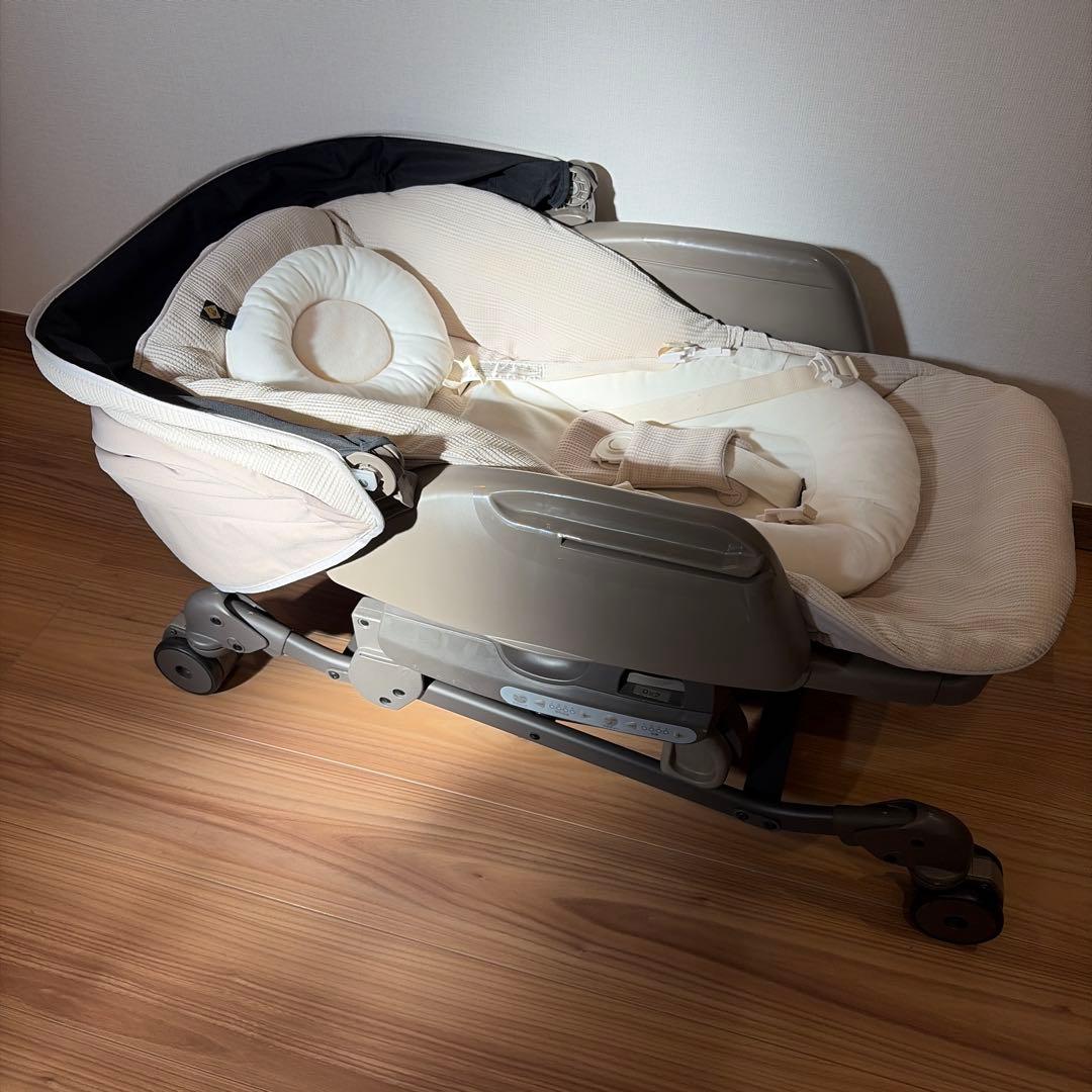 【コンビ】電動ハイローチェア ネムリラ BEDi Long ［ミルキーベージュ］