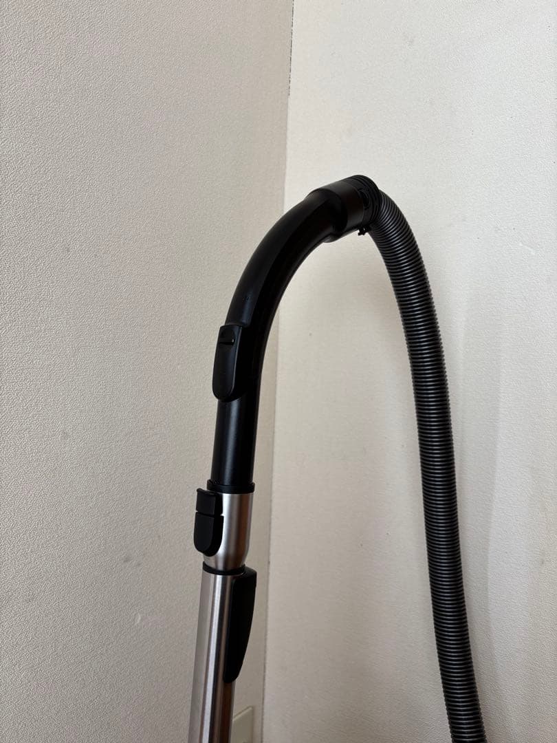 ミーレ　ダストバッグ（紙パック）式キャニスター掃除機 Guard S1