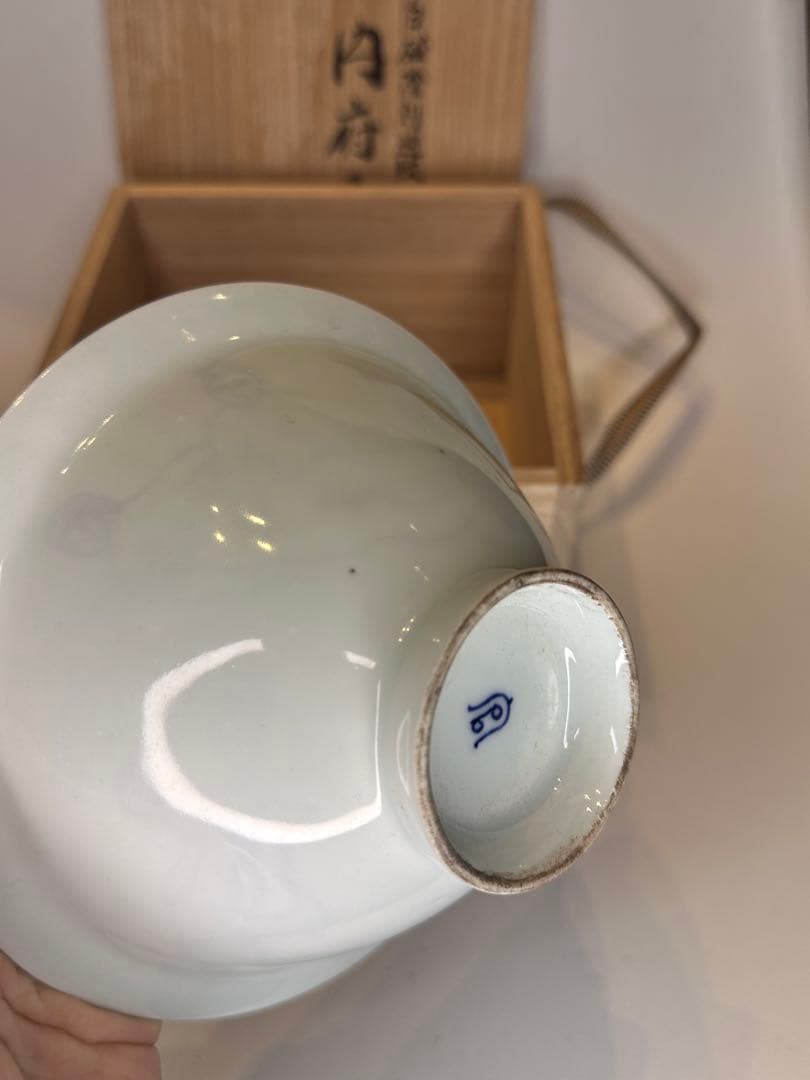白瓷 暗刻透文 茶盏　春画図　「内府」文字　浮世絵 透かし絵　共箱付　中国古美術