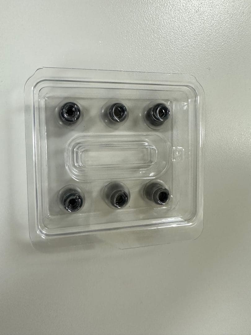 Apple AirPods Pro 第2世代 / Lightning ※訳あり