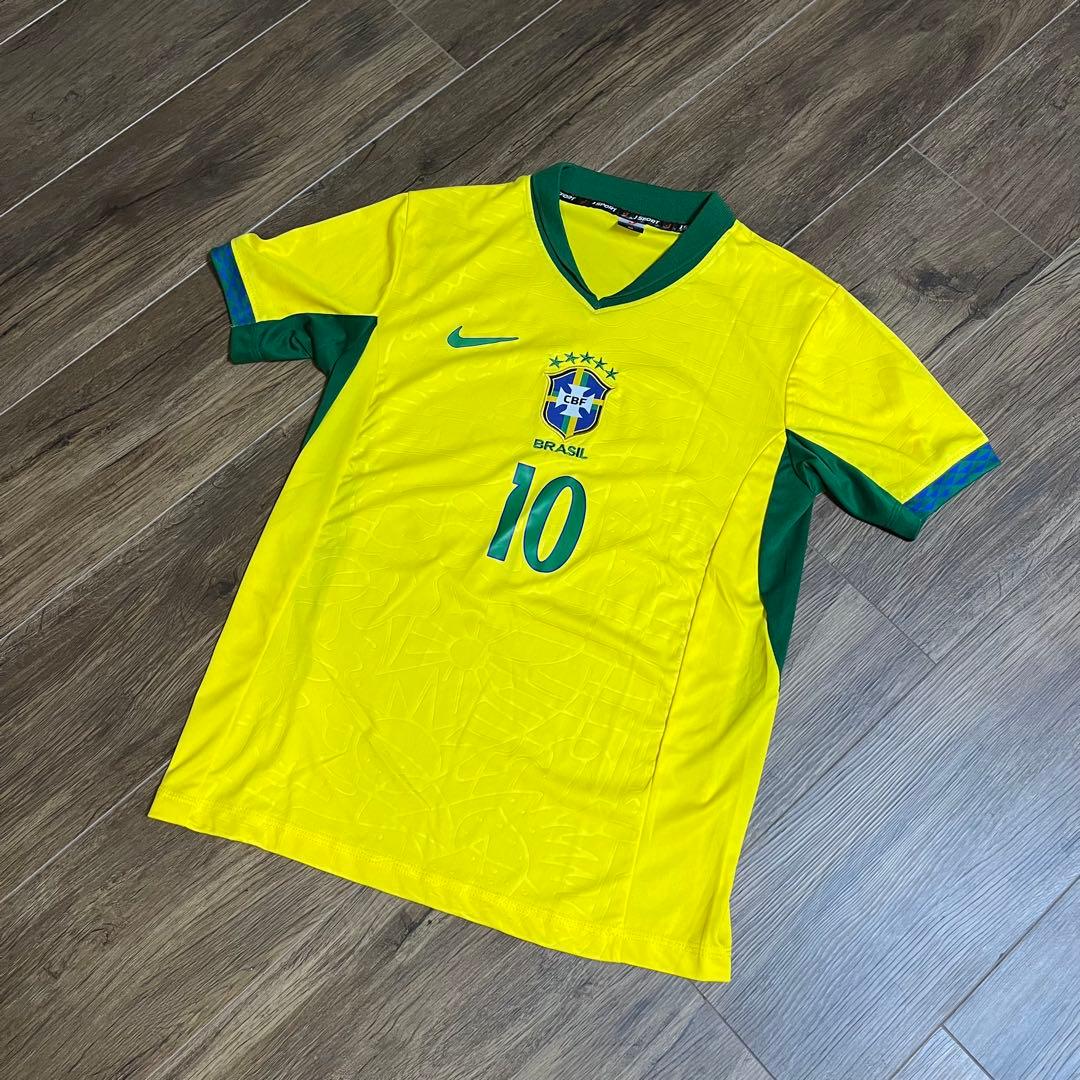 ブラジル代表　ネイマールユニフォーム