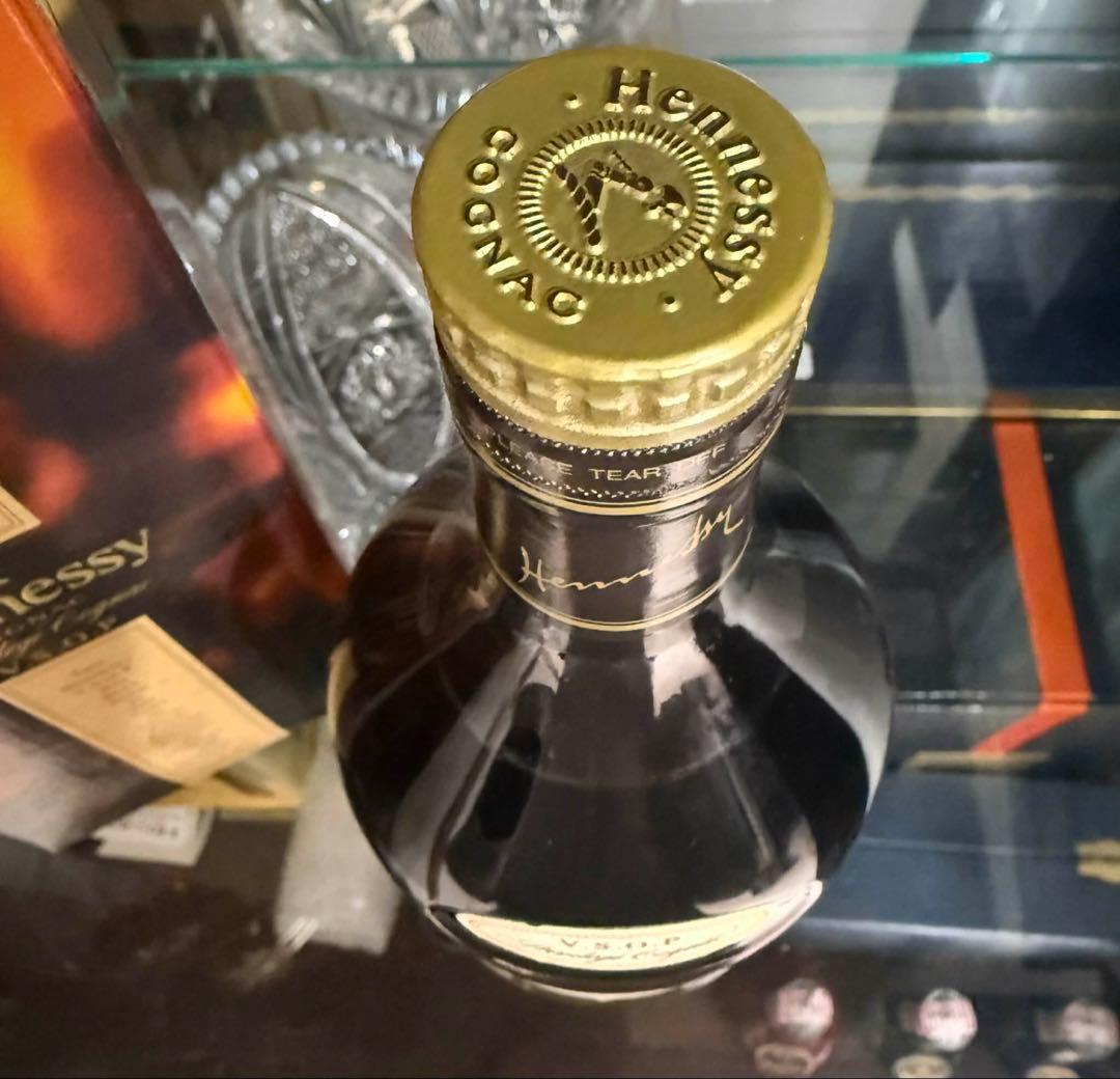 ブランデー Hennessy V.S.O.P 1L 40%.