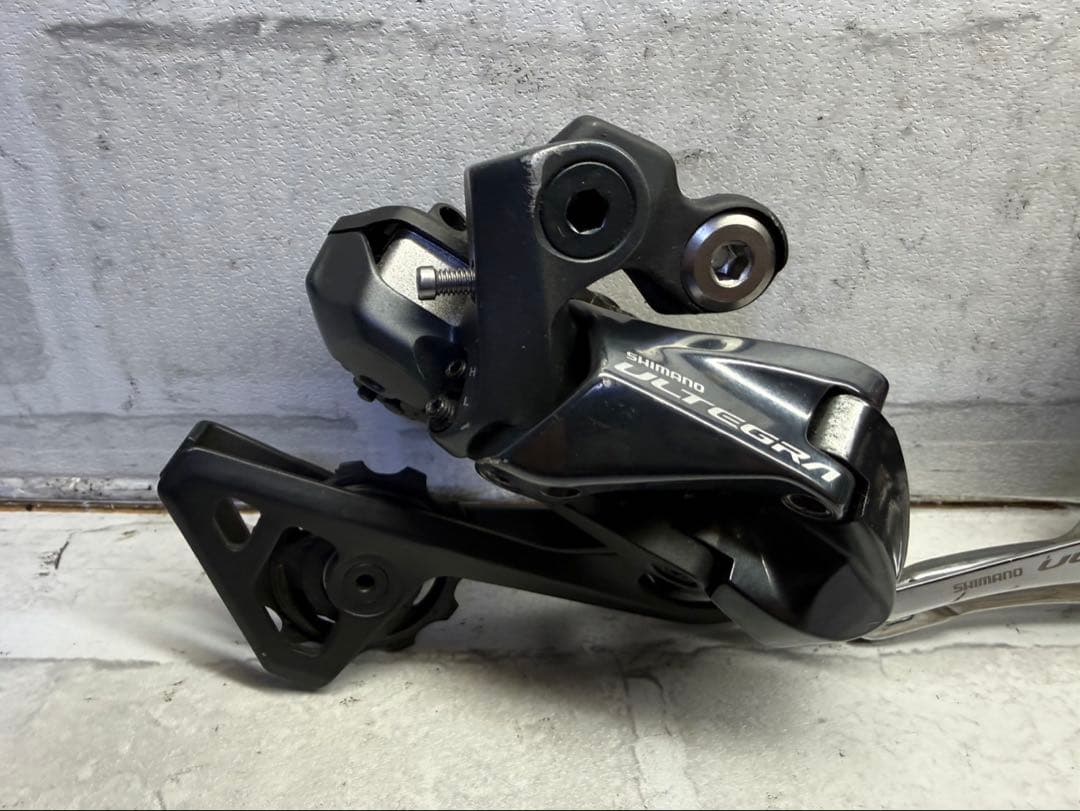 シマノアルテグラ　R8050 Di2 ディレイラーセット
