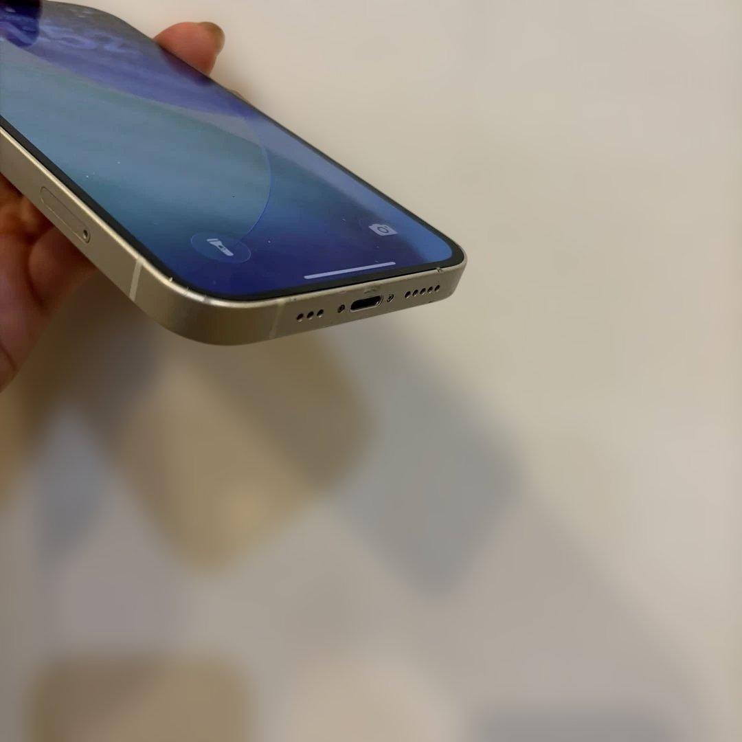 iPhone 13 本体/ スターライト128GB SIMフリー　箱あり