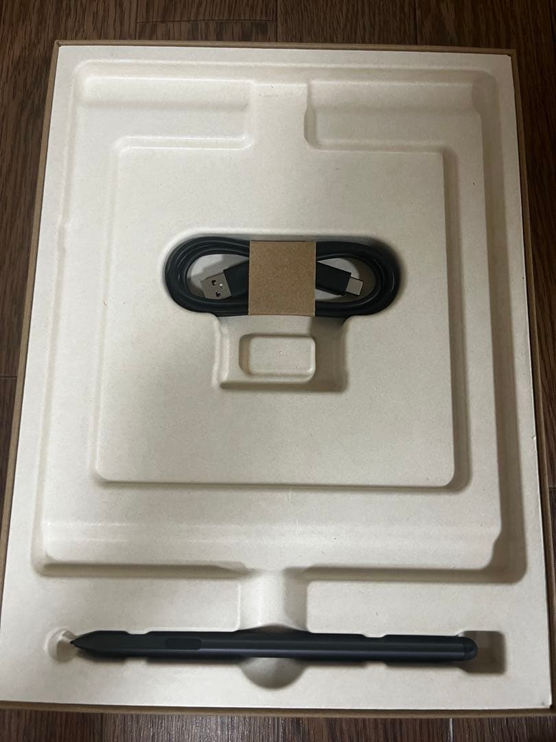 【美品】Amazon Kindle scribe 2024 32GB ペン付き