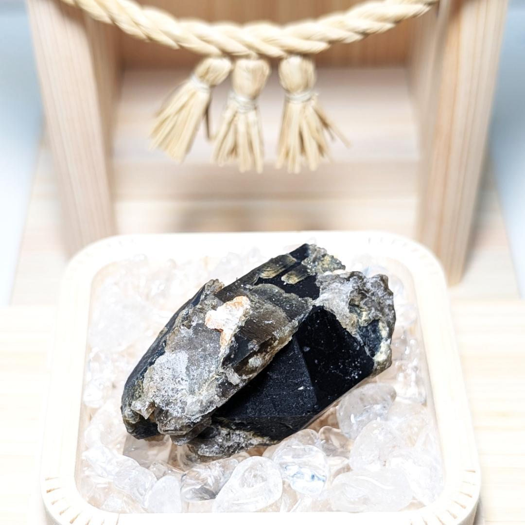 一点物 激レア ドリームモリオン 原石 山東省産 黒水晶 58g お守り効果
