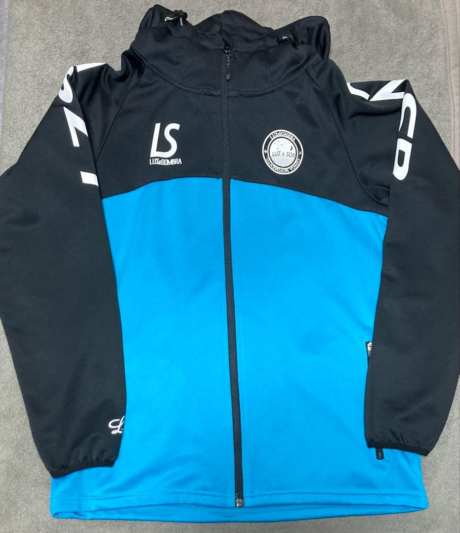 ルースイソンブラ ジャージ上下セット Ｌサイズ