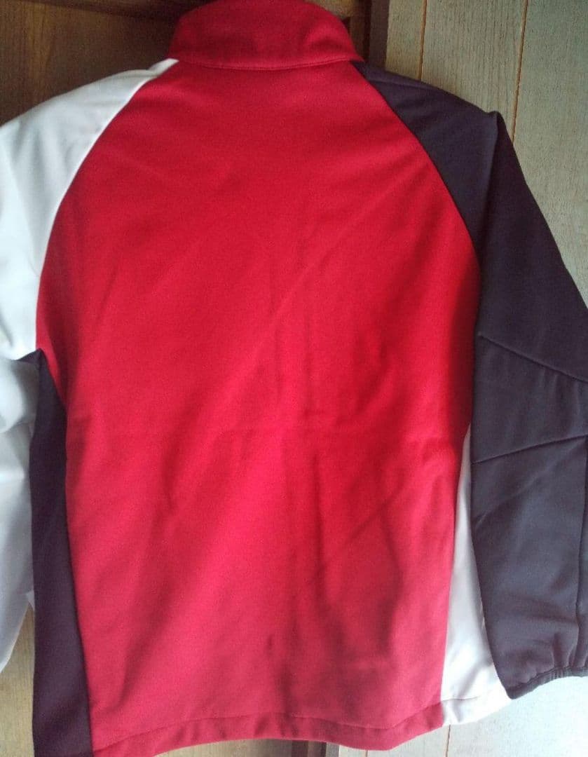 新品タグ付き ONYONE Jr. SOFTSHELL JACKET ミドラー