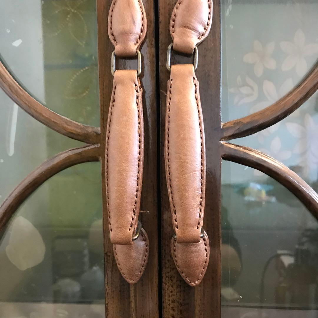 輸入家具　キャビネット　アメリカ　横浜市内希望