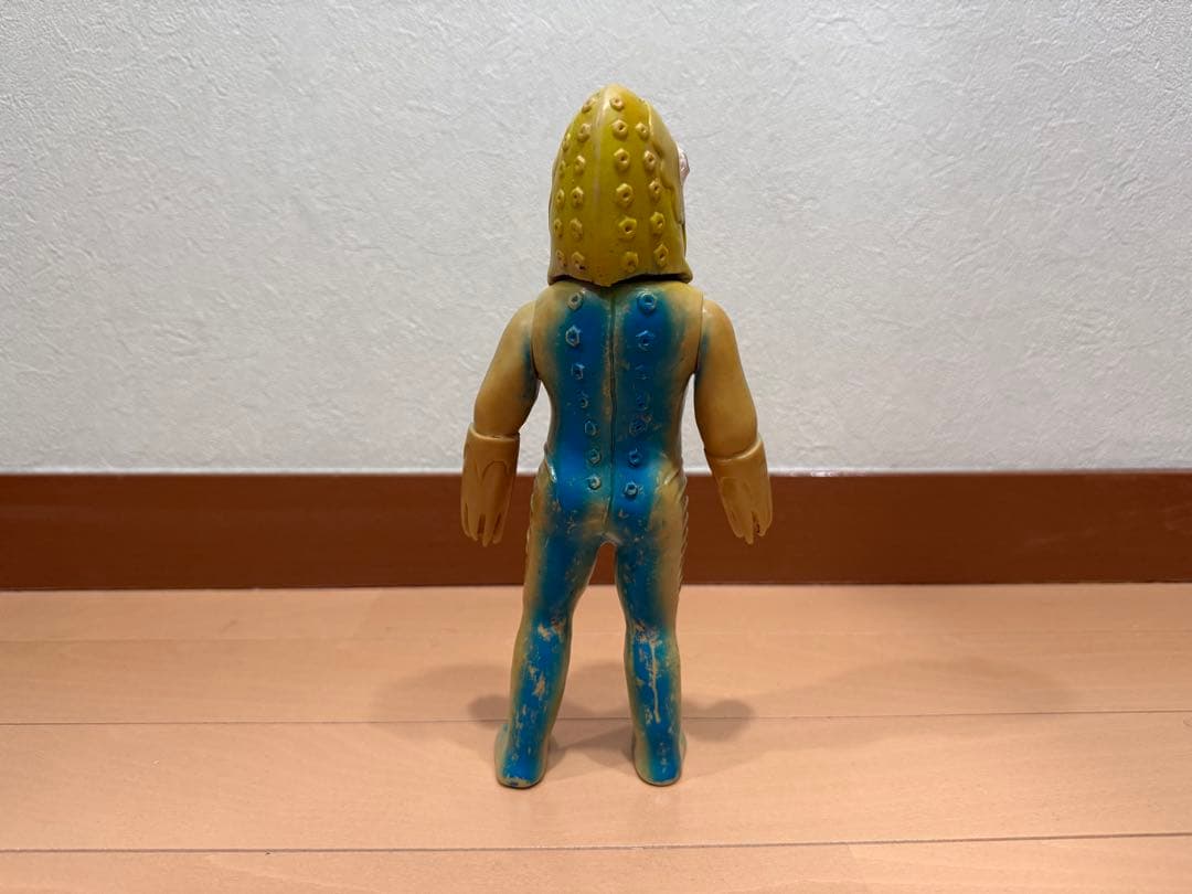 ブルマァク メトロン星人 ソフビ ウルトラセブン