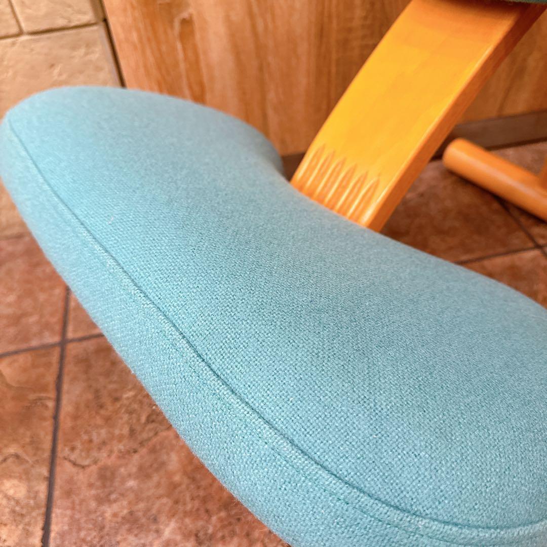 【美品】Rybo バランスチェアイージー 姿勢矯正椅子 おまけカバー付き