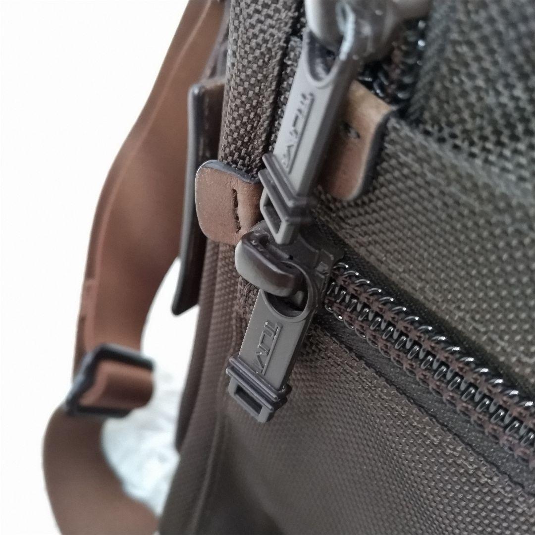 極美品　TUMI　トゥミ　ビジネスバッグ　ショルダーバッグ　PC可 A4サイズ