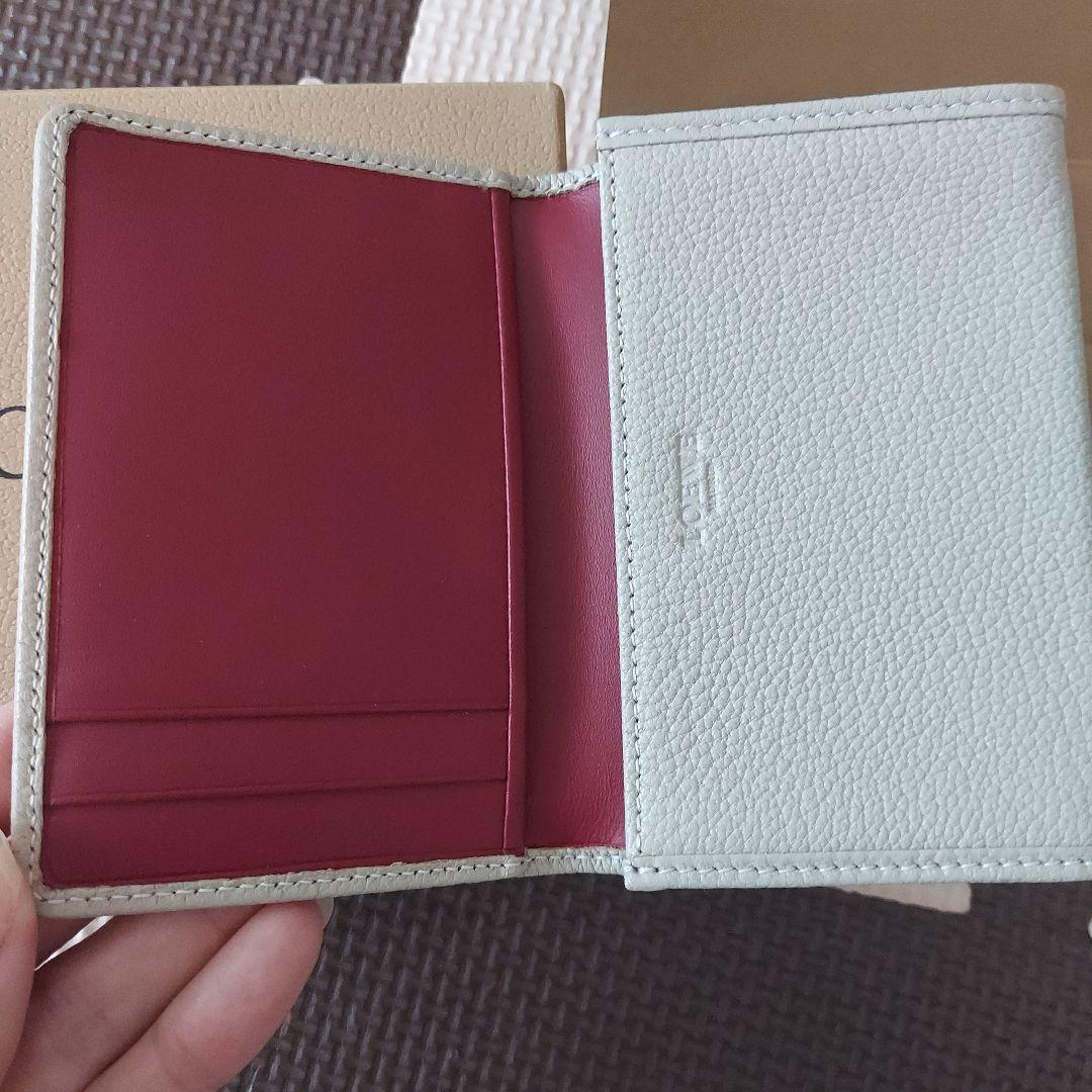 LOEWE 名刺入れ　ライトベージュ