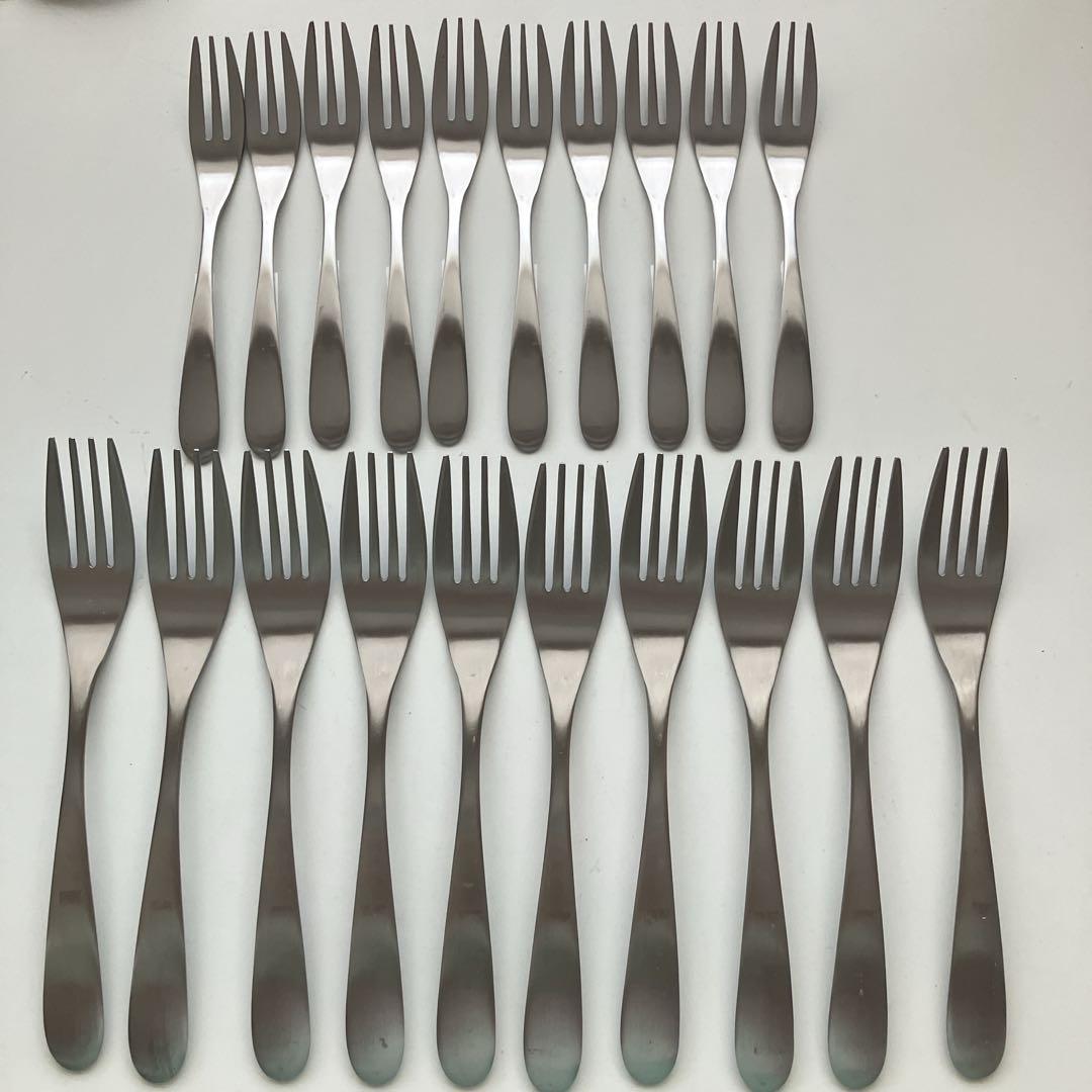 燕100点 お買い得セット ナイフ15 レスト20 小皿5 コーヒーナシに変更