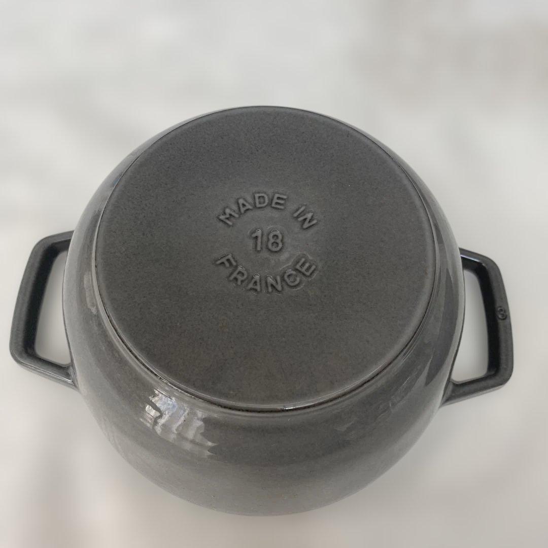 ストウブ ワナベ 丸型両手鍋 18cm グレー