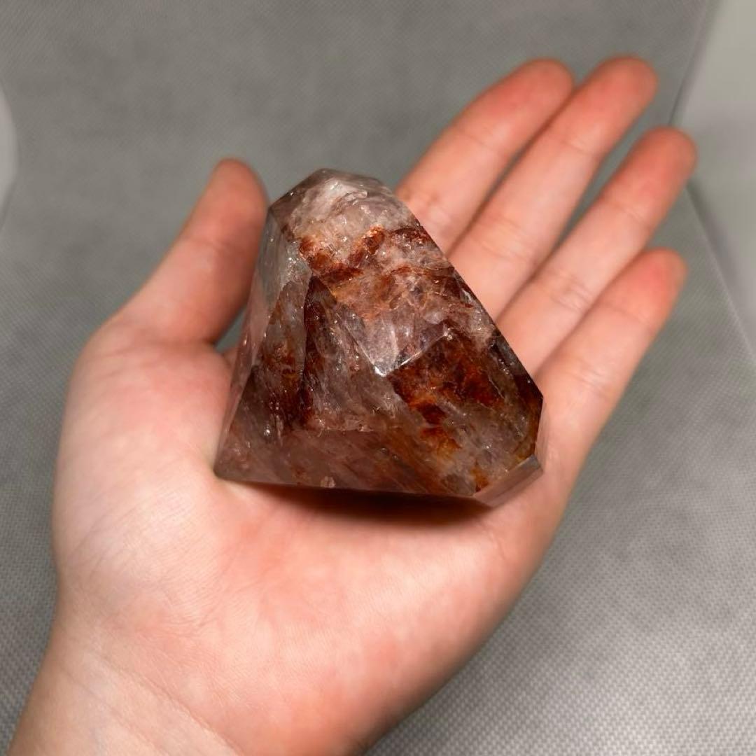 ダイアモンド型　ファイヤークォーツ　虹あり　225g