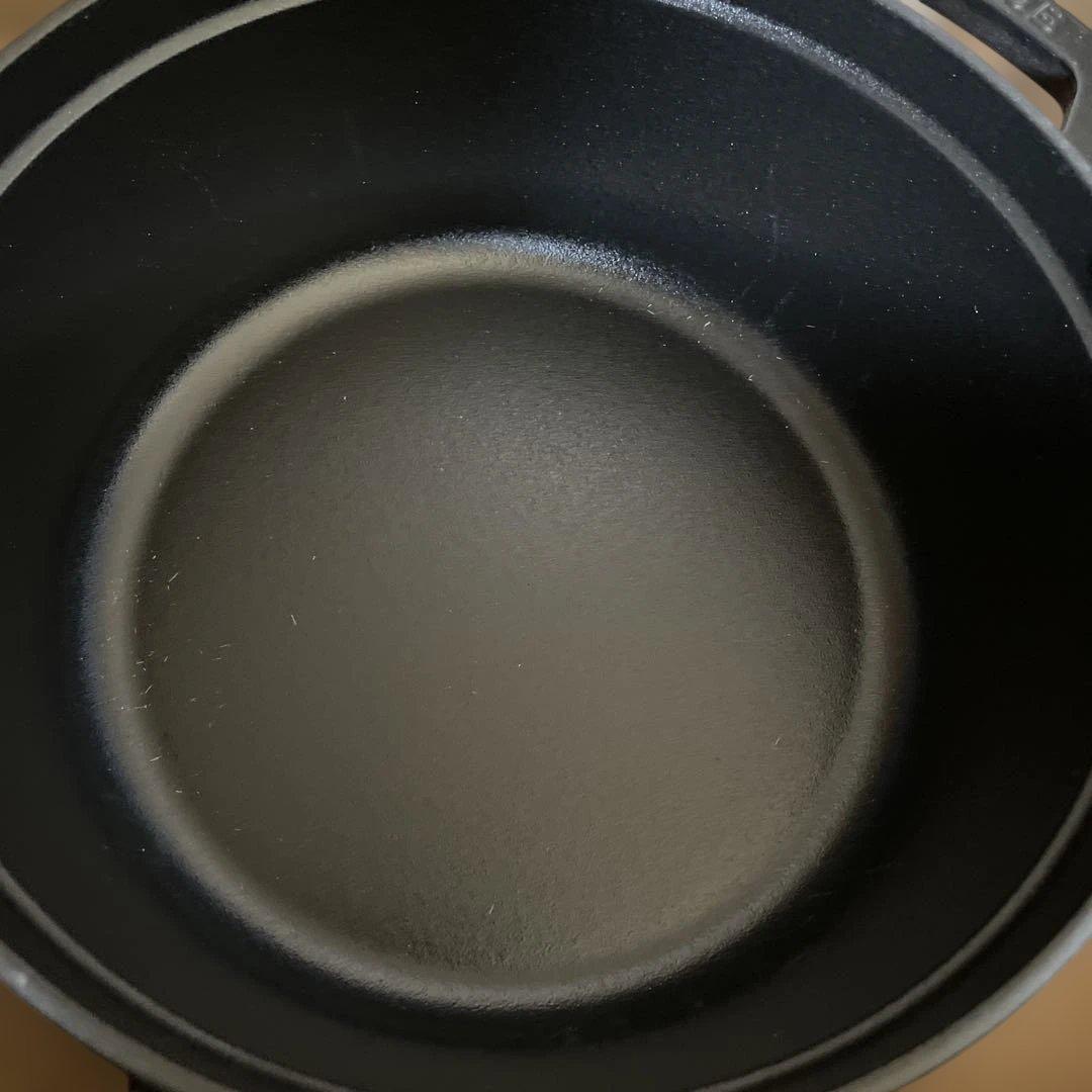 新品 ストウブ ピコココットラウンド24cm