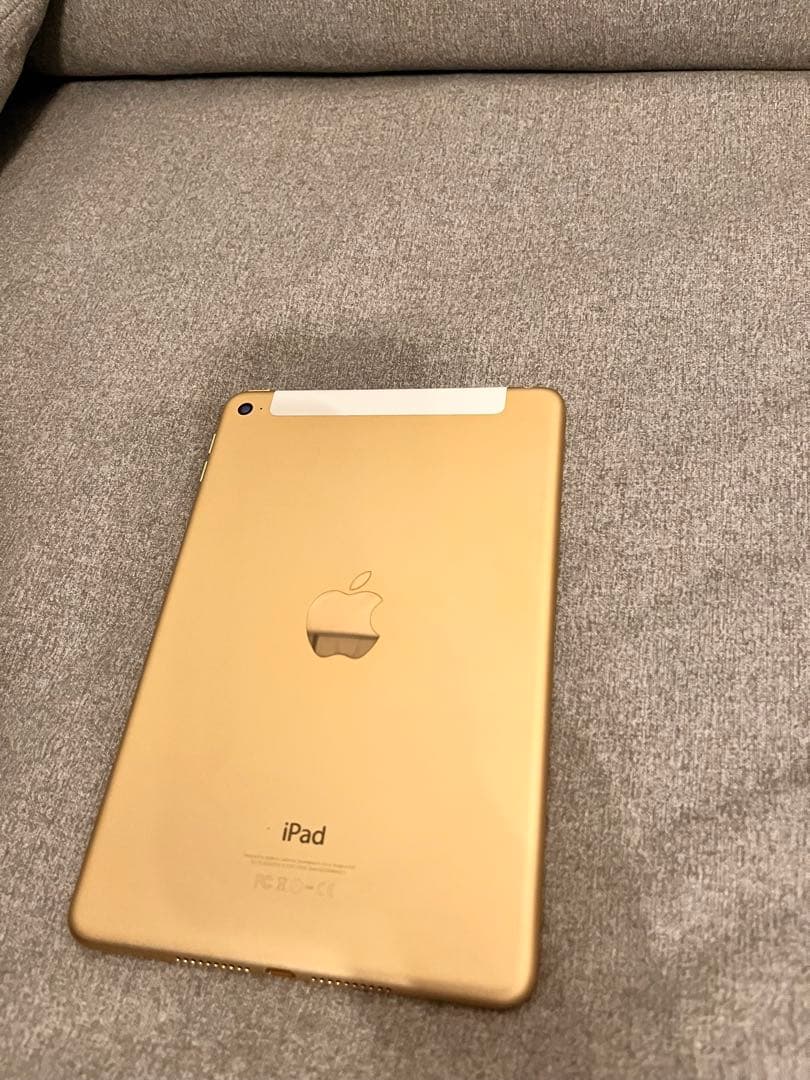 Apple iPad mini 4 本体 ゴールド