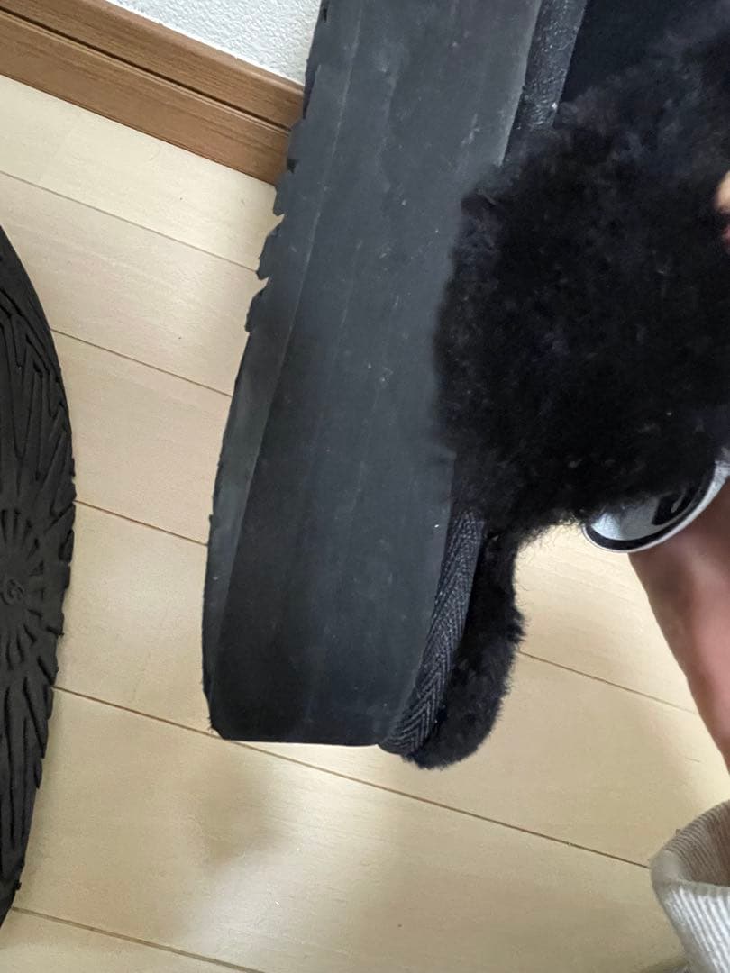 UGG ファンケット　24cm 黒　厚底　ムートン　サンダル　スリッポン