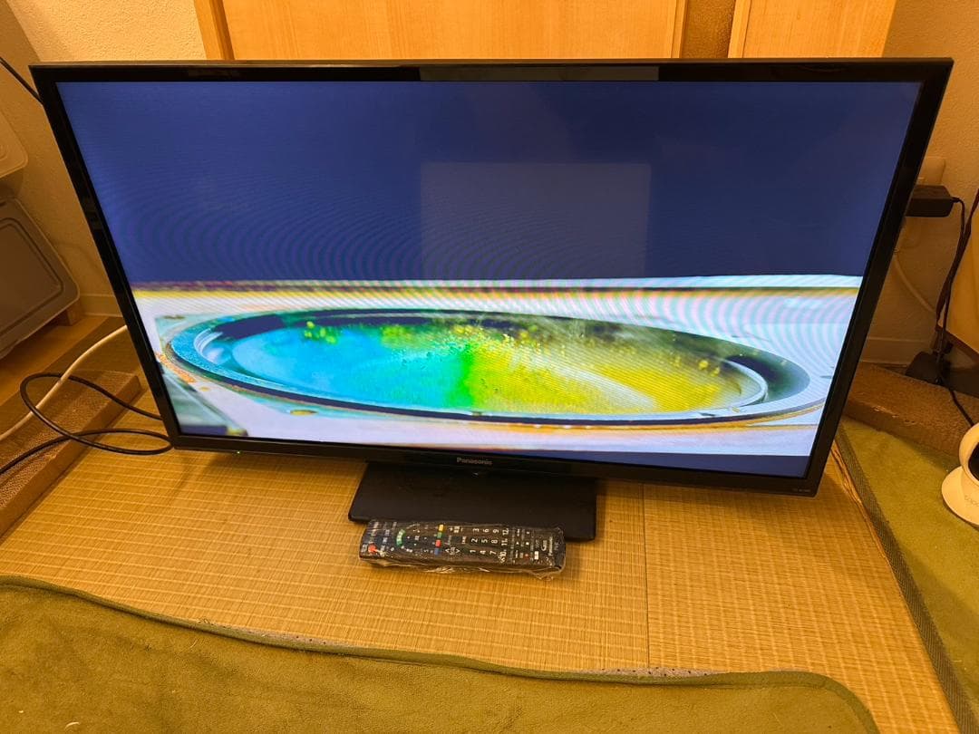 Panasonic　パナソニック 32型 テレビ TH-32F300 超美品