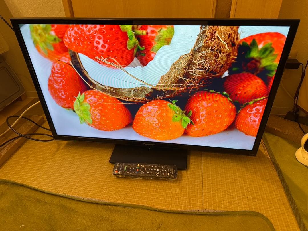 Panasonic　パナソニック 32型 テレビ TH-32F300 超美品