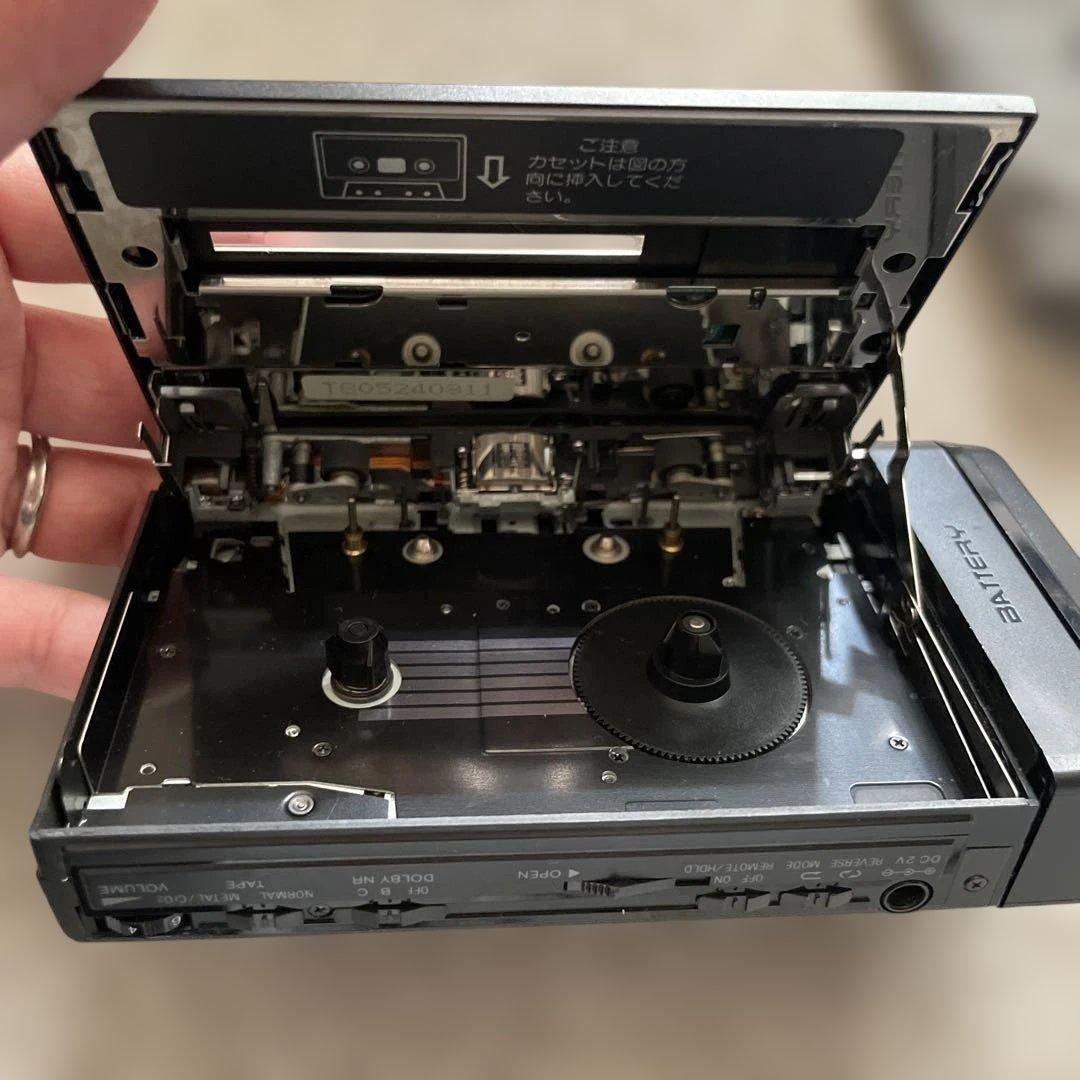 AIWA REMOTE DOLBY B-C NR カセットプレーヤー