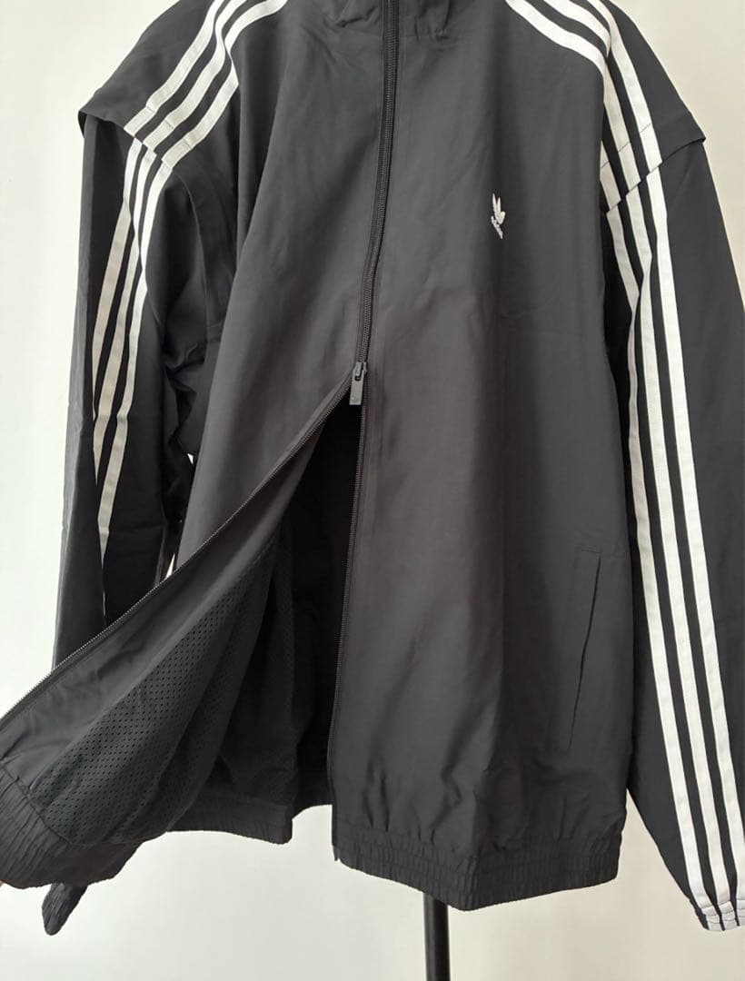 新品L Adidas シーズン2 トラックトップ JM9251