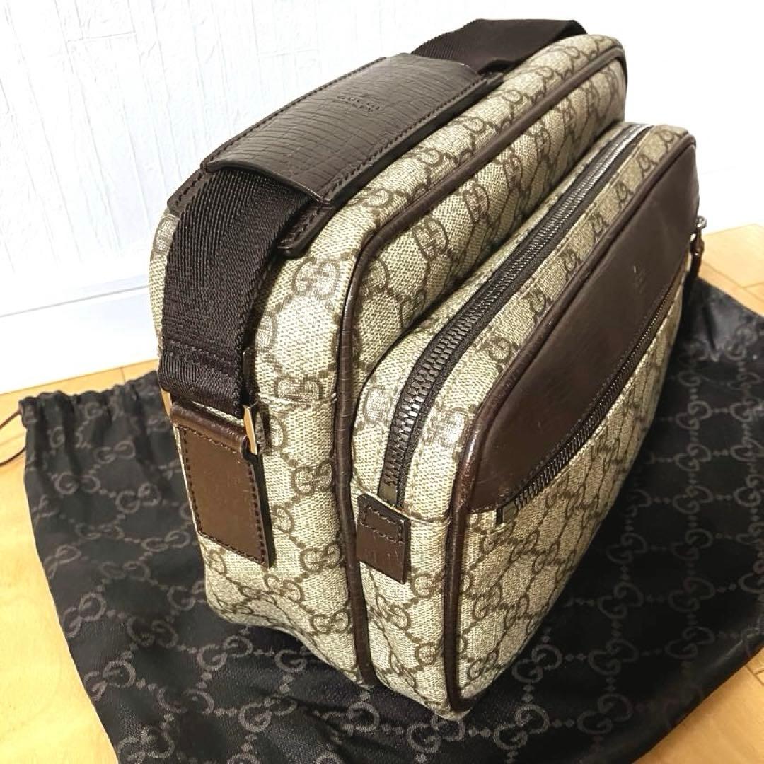グッチ メッセンジャー ショルダーバッグ GGスプリーム 114531