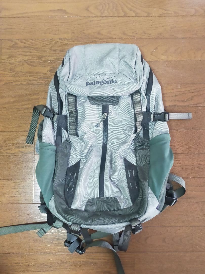 patagonia フィッシング　スイートパック　ベスト未使用 　登山　釣り