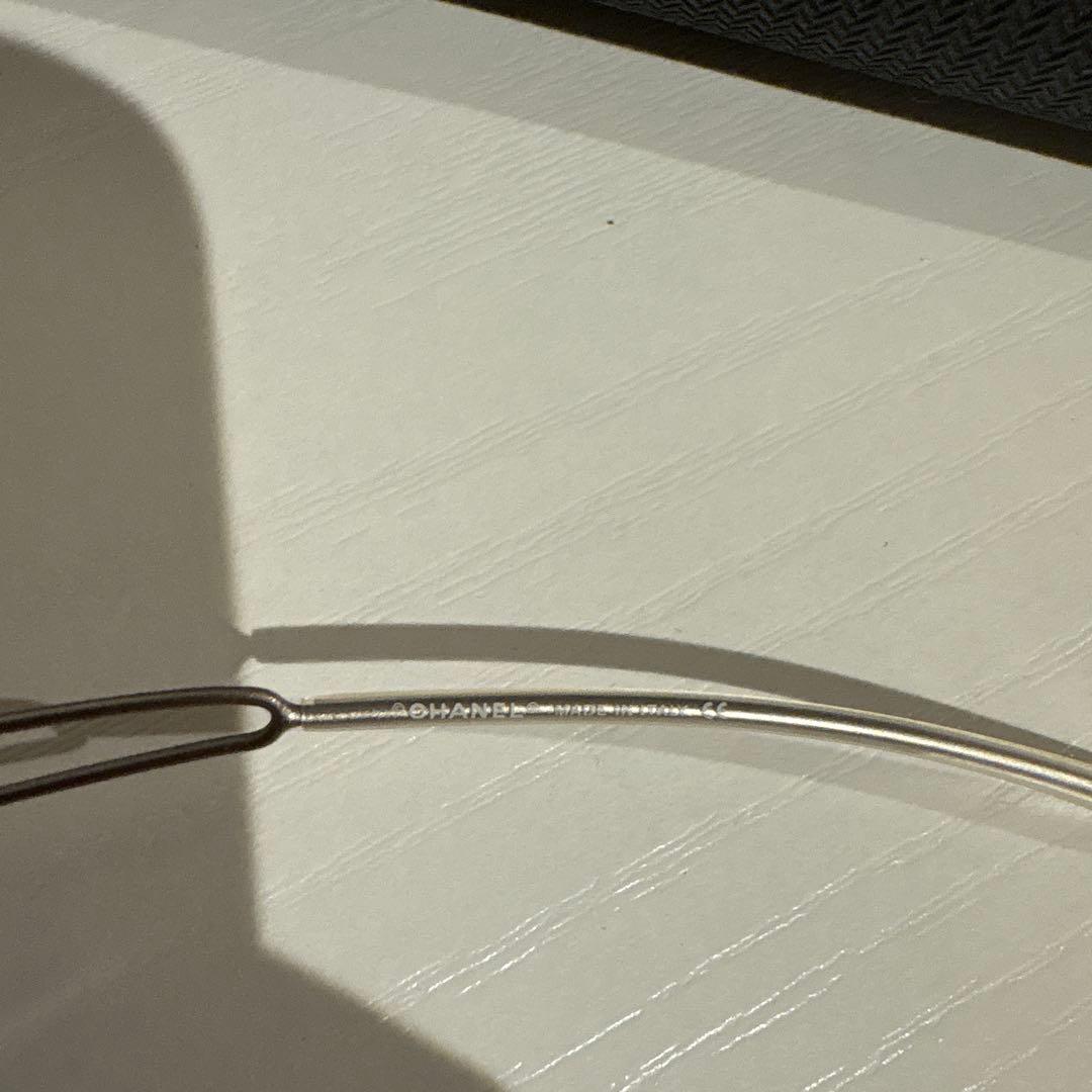 シャネル　ロゴサングラス　リムレス　グレーグラデーション