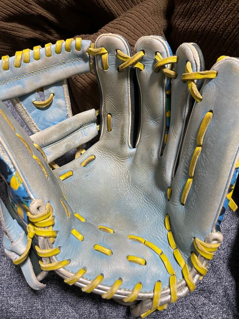 ローリングス軟式　内野手用グローブ
