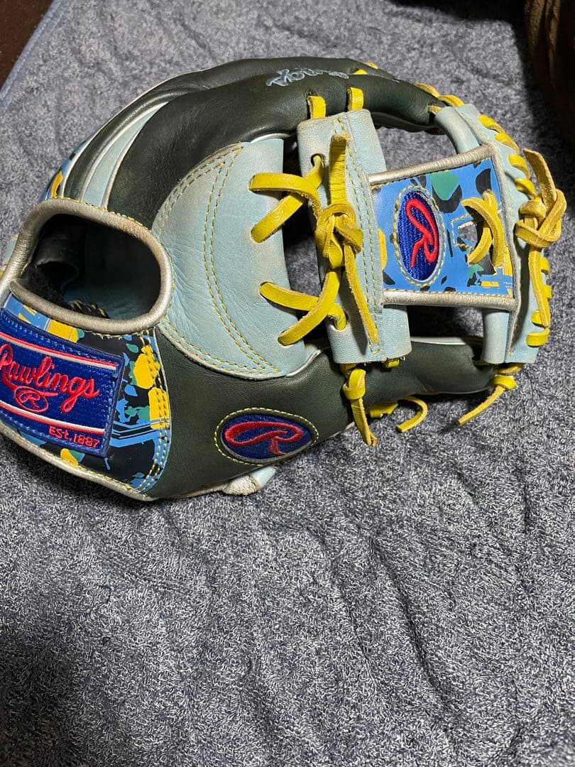 ローリングス軟式　内野手用グローブ