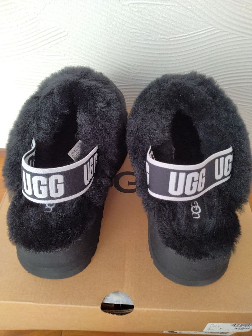 にんにん 正規品・新品 UGGファンケットブラック　厚底24cm
