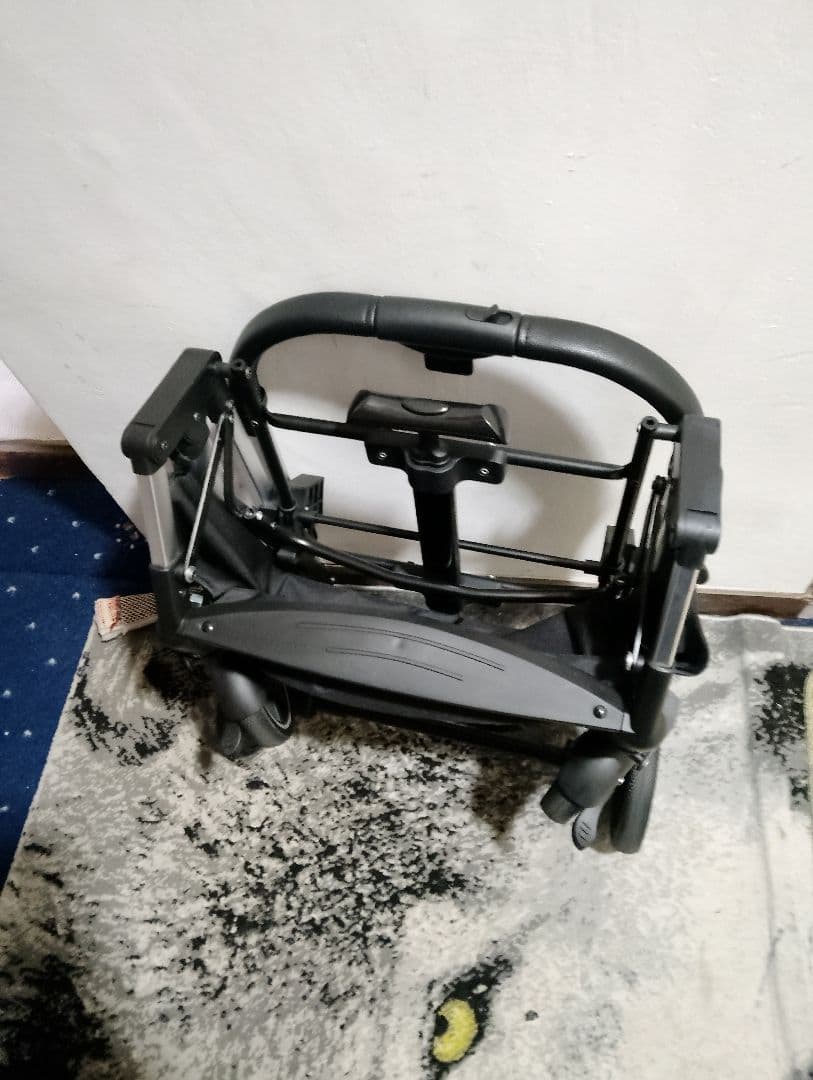 激安、美品Angelpet ペットキャリー 黒2WAY、使用頻度ほとんど無く出品