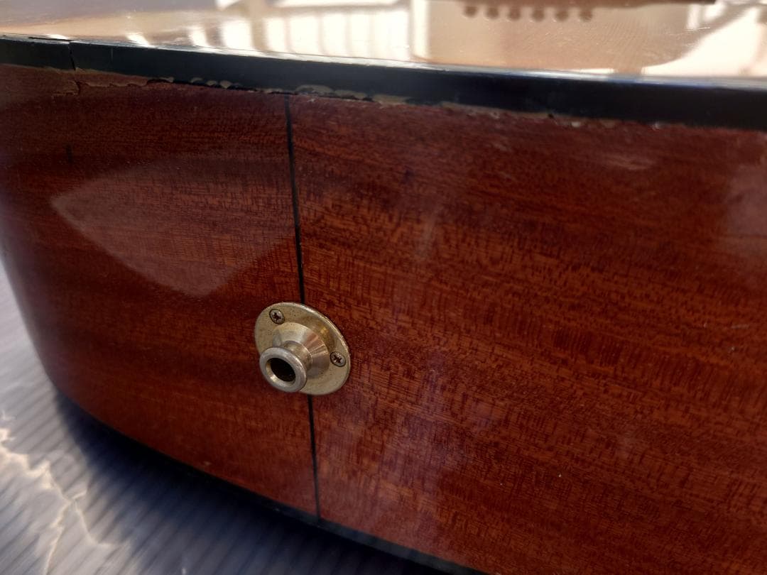 A*o様 ギターTakamine EG340C エレアコ・クエレクトリック・アコ