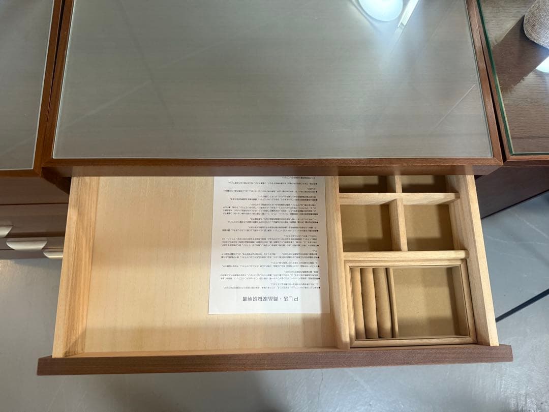 丸藤　ドレッサーセット　専用のチェア付き