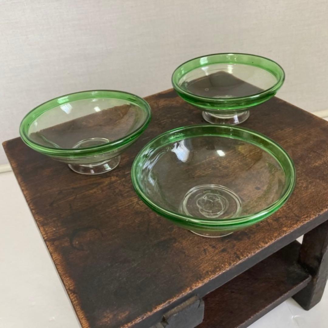 古いガラス鉢 かき氷 カップ ボウル 食器 花器 グリーン 3点 骨董 レトロ