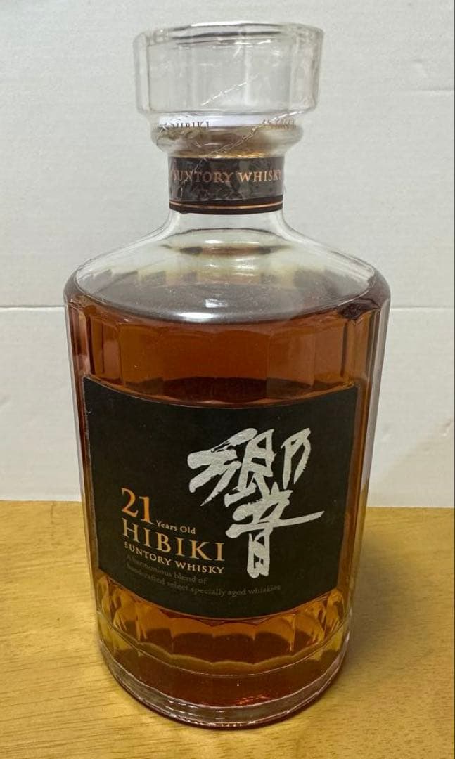 HIBIKI 響 21年 700ml