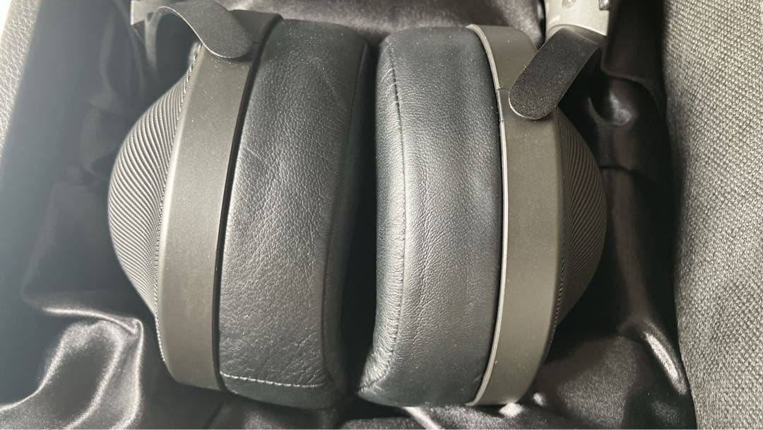 a*e様 【極美品】SONY MDR-Z1R 有線ヘッドホン