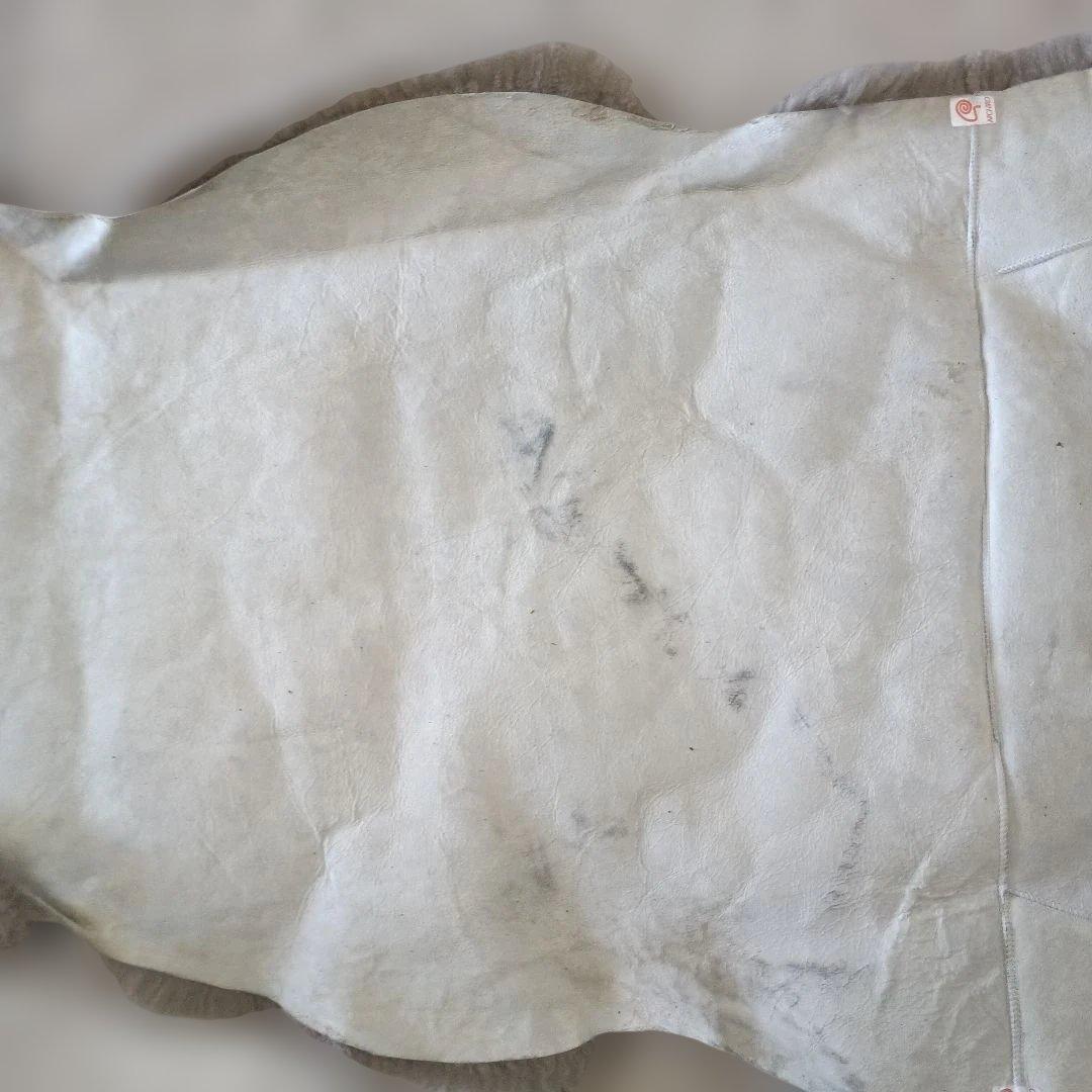 6031）ニチロムートンラグ　敷物　１２２×６４