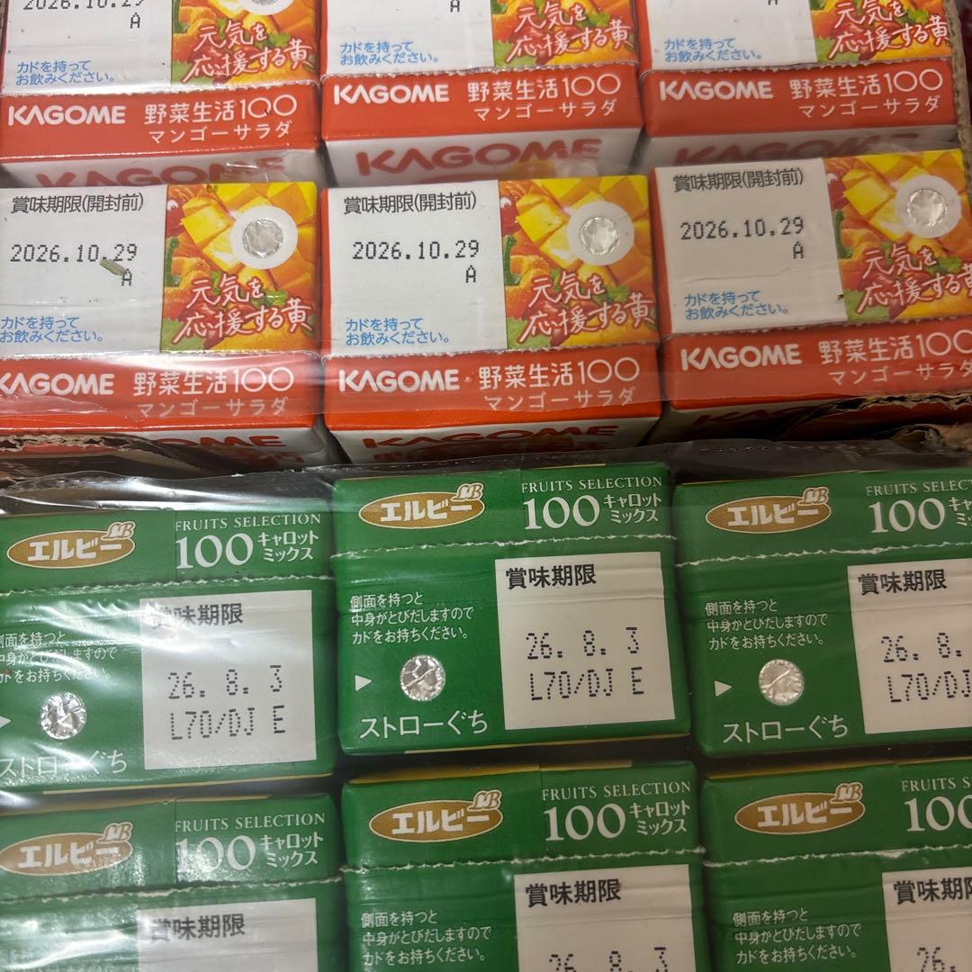 オロナミンC、野菜生活100.紅茶花伝、特水、スムージー、ラッシー、コーヒーなど