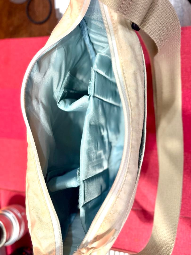 オリンパスPEN E-PL1 ダブルズームキット ホワイト&限定バッグ &3脚