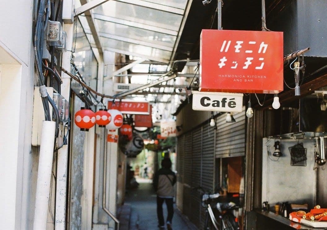 Nikon New FM2 + 50mm F1.4レンズ