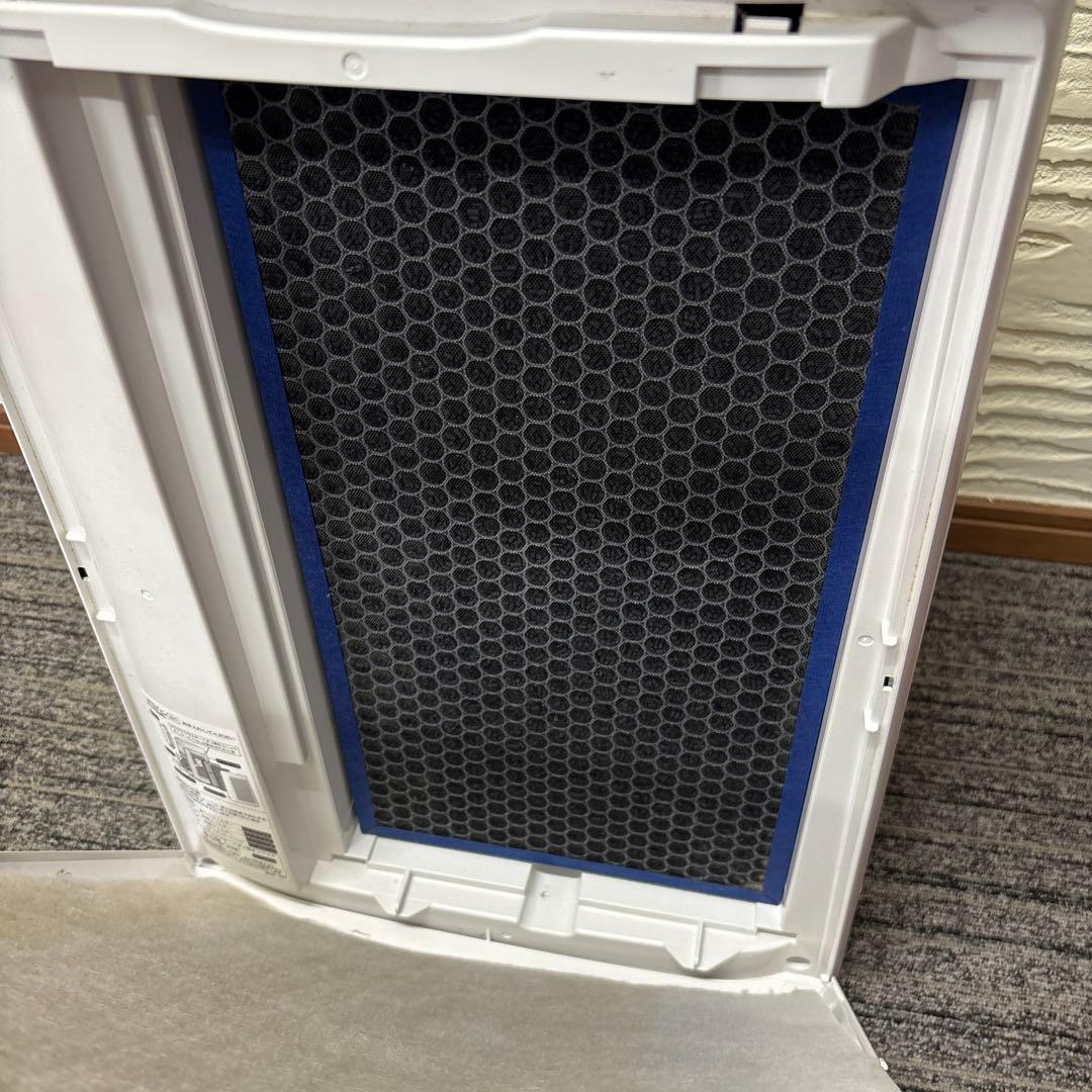 SHARP 空気清浄機 ホワイト 0123k2